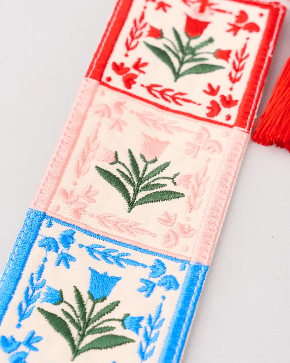 ban.do Embroidered Bookmark - Folk Floral^ Books