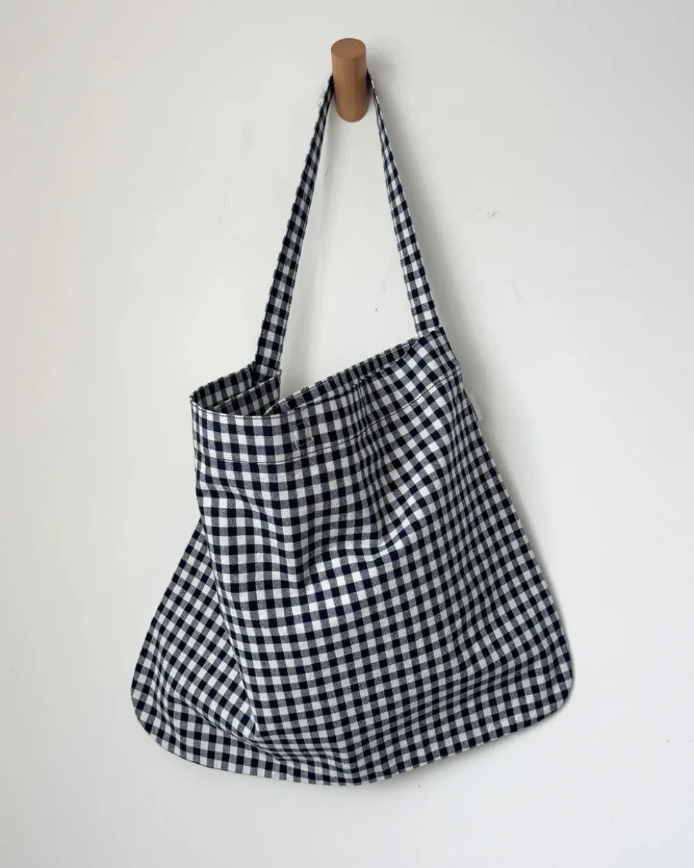 Le Bon Shoppe Happy Carry Bag - Navy Gingham^ Bags