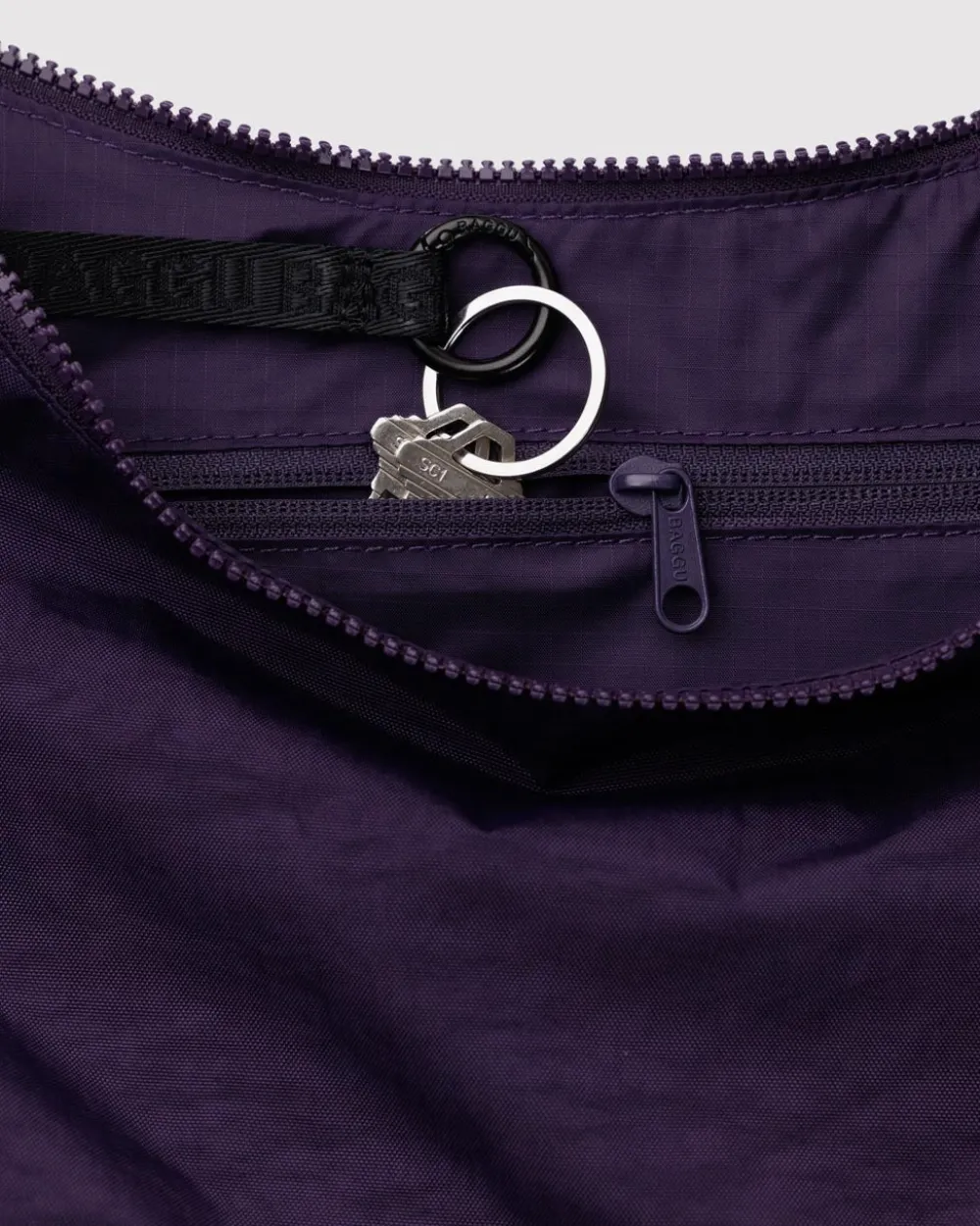 Baggu Medium Nylon Crescent Bag w/ Key Leash - Fig^ Bags